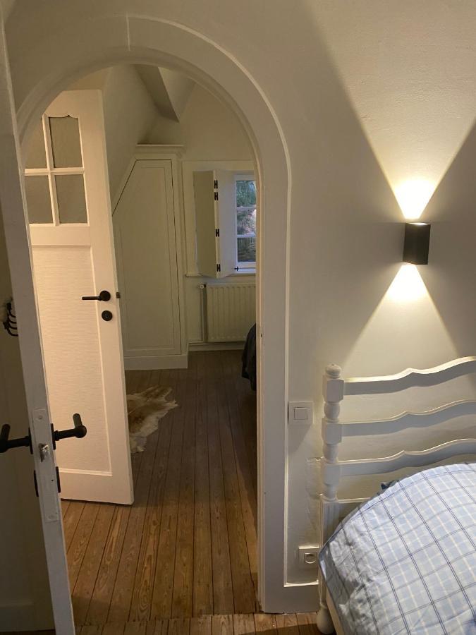 Charme Villa Le Chat Botte Koksijde Kültér fotó